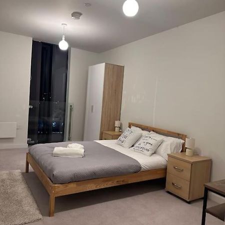 Stylish 2 Bedroom Apartment Manchester Eksteriør billede
